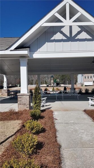 Building Photo - 549 Tuskegee St