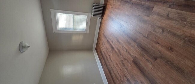 Building Photo - 61 N 22nd St