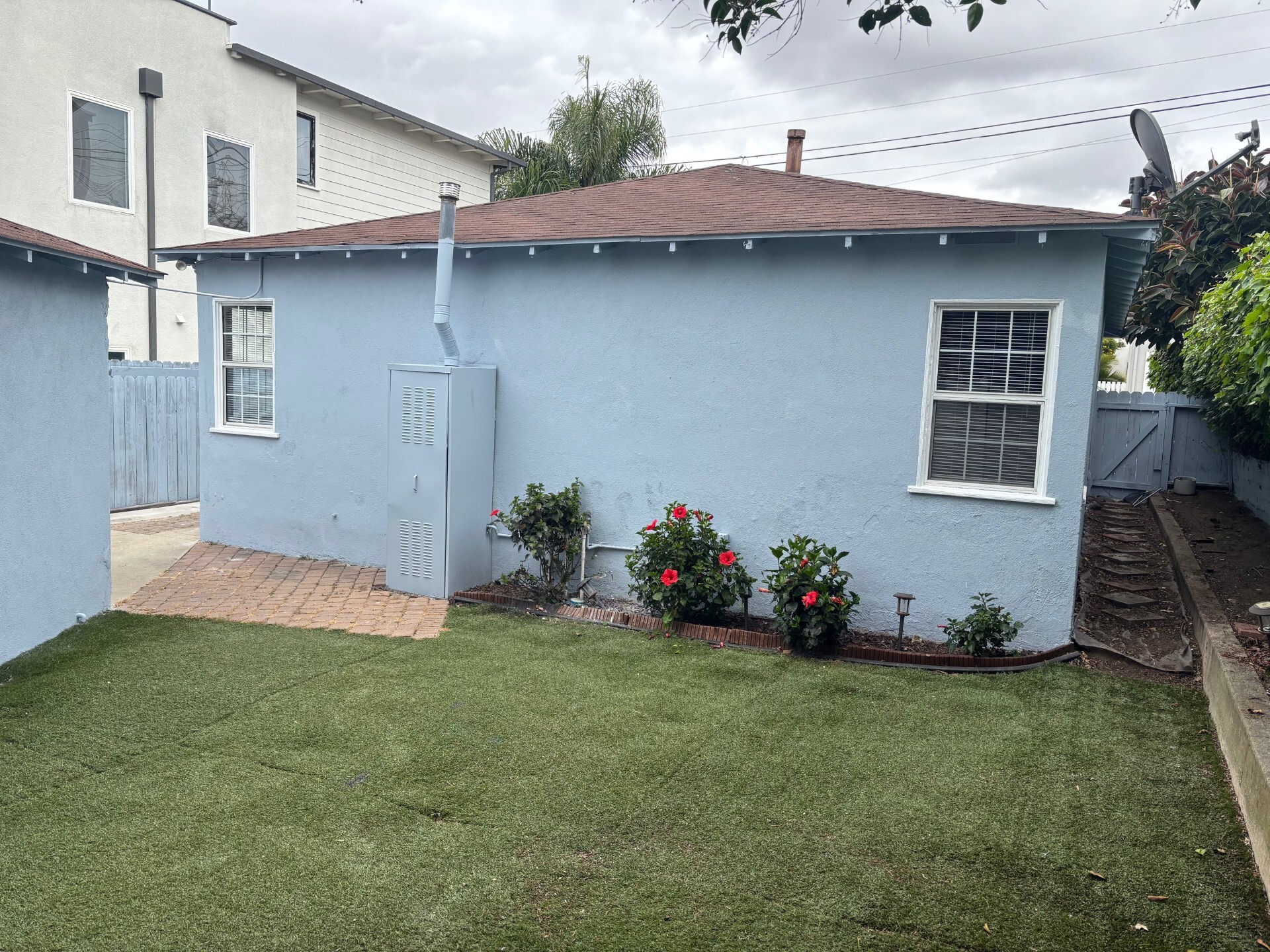 Building Photo - 111 Barney Ct