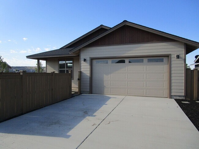 Building Photo - Brand New Construction 4 Bedroom Home, 1 B...