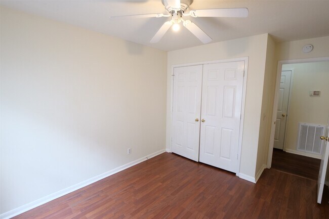 Building Photo - 1314 Hollow Ash Ln