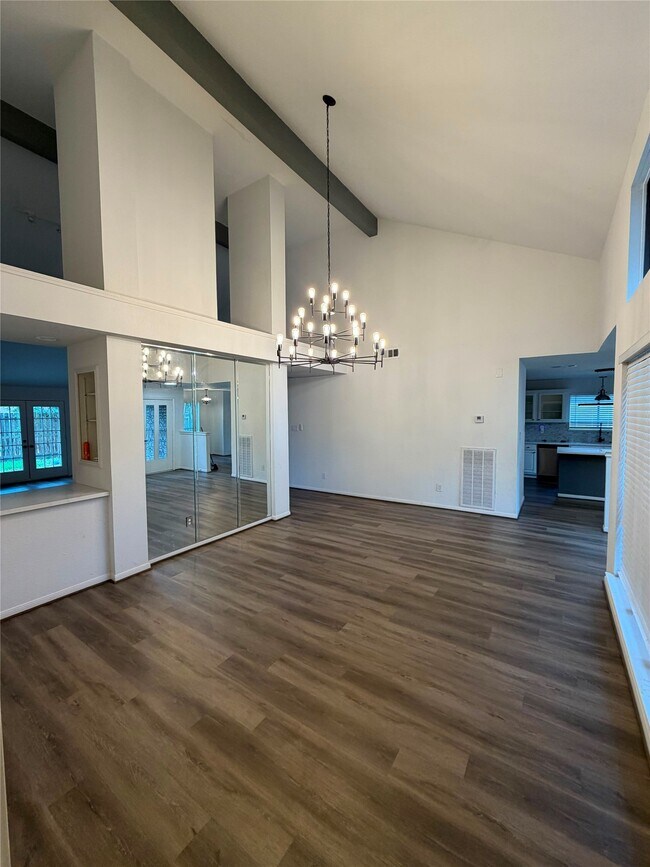 Building Photo - 2644 Hadley Cir