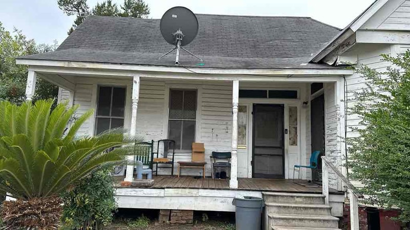 Building Photo - 30 16th St