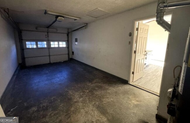 Building Photo - 2119 Briar Glen Ln SW