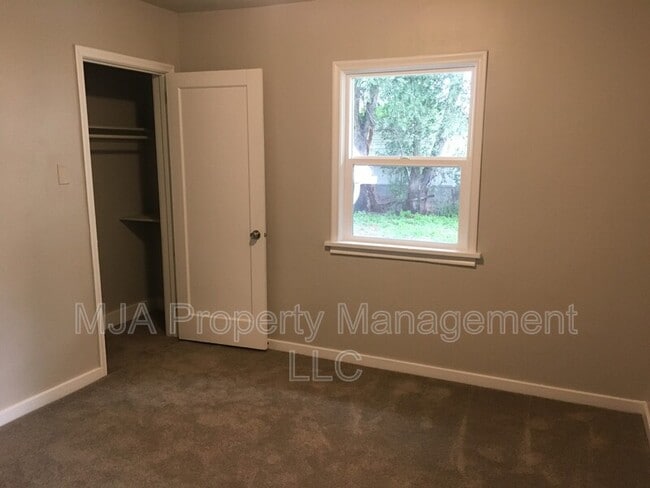 Building Photo - 3599 S 4400 W