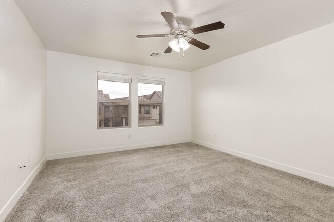 Building Photo - Beautiful Desert Canyon 4 Bedroom / 2.5 Bathroom / 2 Car Garage available NOW