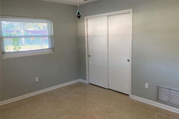 Building Photo - 1001 Brookside Dr