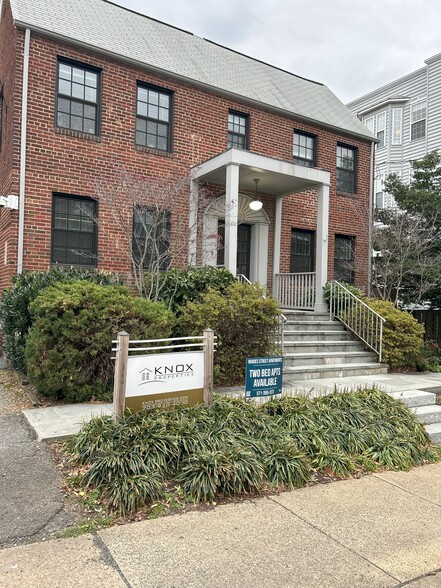 Primary Photo - Rhodes Street Apartments