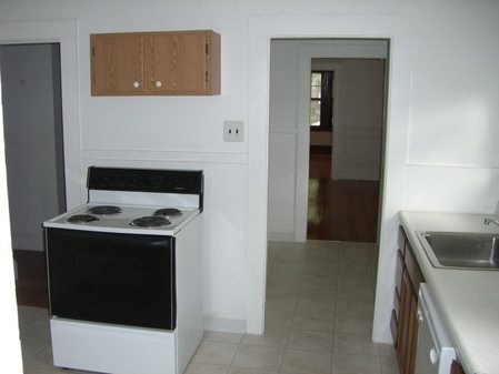 Building Photo - 283 Lowell Ave