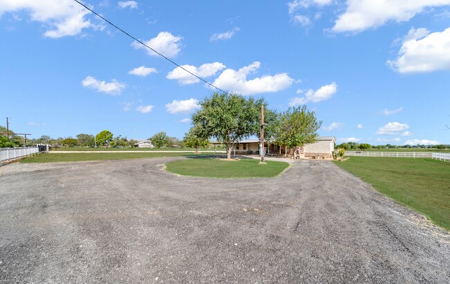 Building Photo - 11791 Kinney Rd