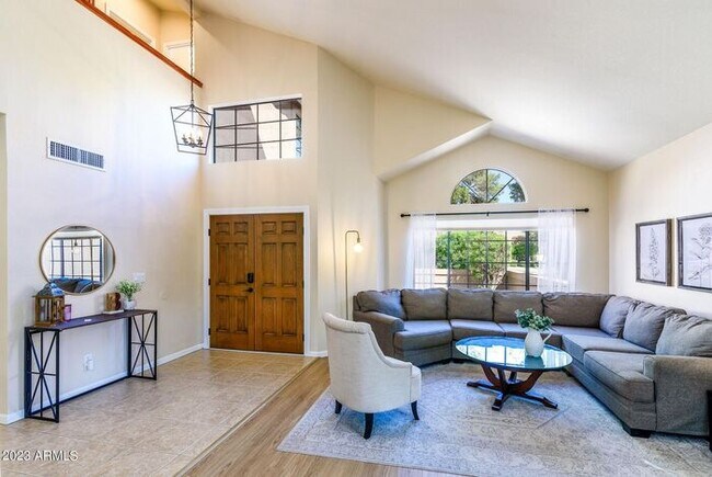 Building Photo - COMING SOON! Beautiful 4Bedrooms/3Bath home located in the sought-after community of Warner Ranch