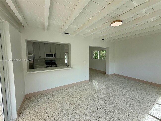 Building Photo - 8235 SW 62nd Pl