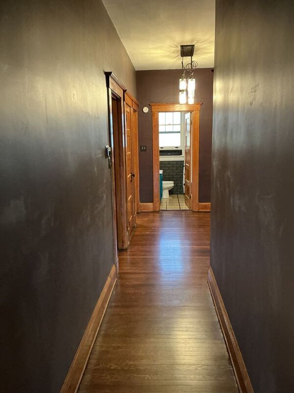 Building Photo - 1914 Hopkins Ave