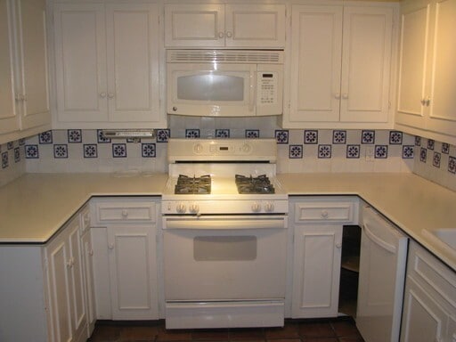 Building Photo - 1114 W 22nd St