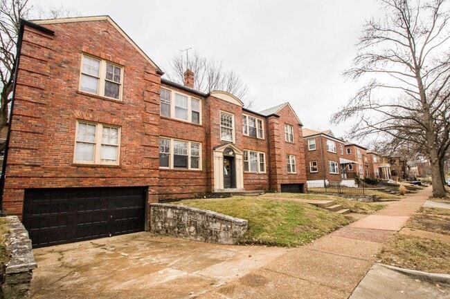 Building Photo - (868) 7354 Tulane