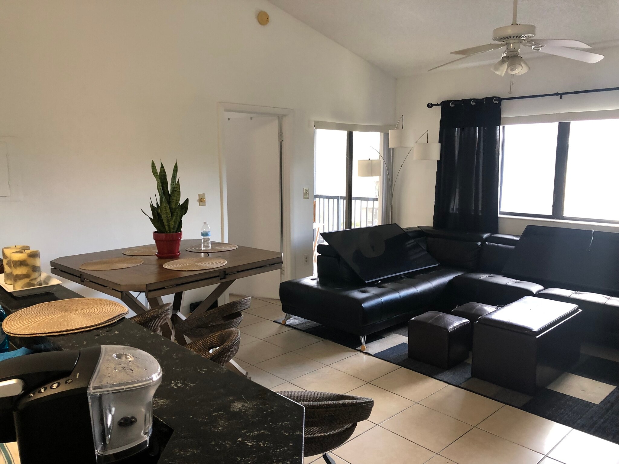 Building Photo - 2445 SW 18th Ter