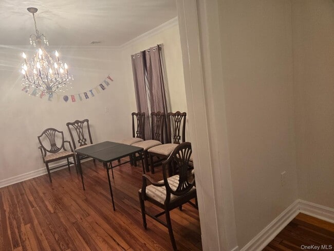 Building Photo - 665 NY-32