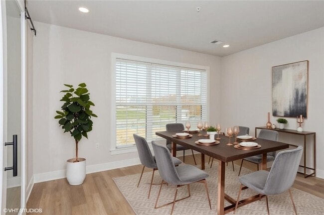 Building Photo - 403 Cranford Wy