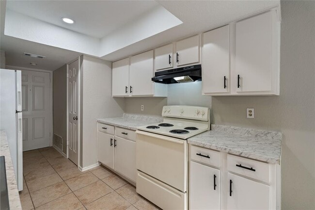 Building Photo - 9209 Kempler Dr