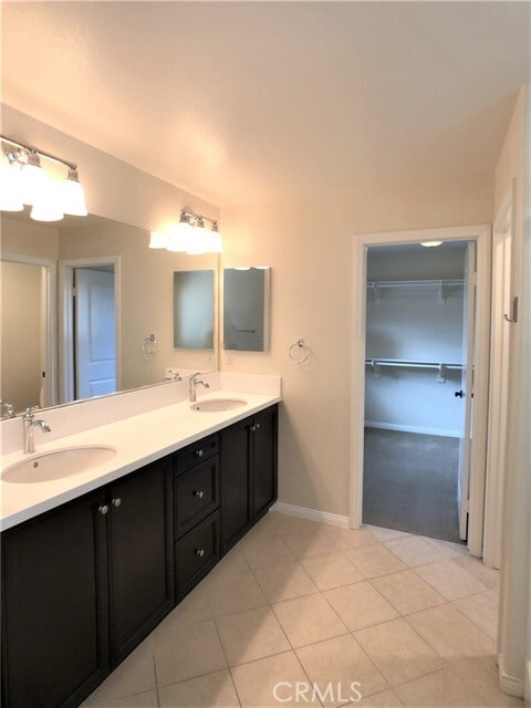 Building Photo - 2459 Bruin Pl