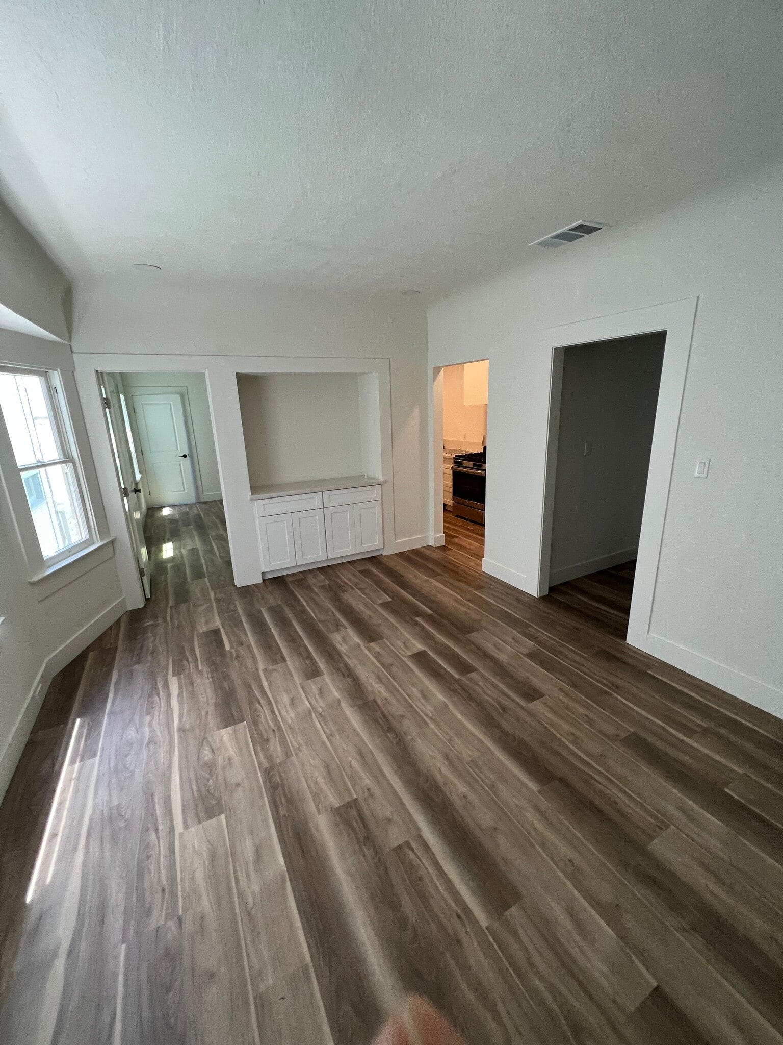 Building Photo - 620 14th St