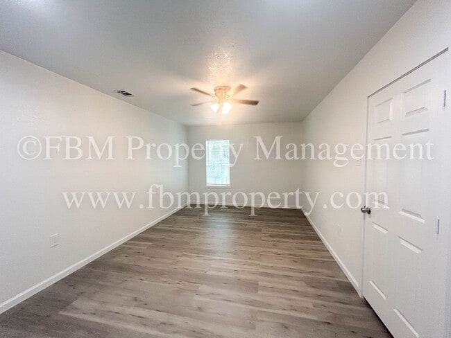 Building Photo - 101 Chaperial Rd