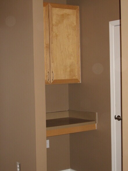 Building Photo - 3000 Vanderbilt Pl