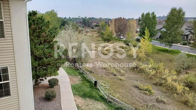 Building Photo - Available August 2026 - 2 bedroom + Office Penthouse condo new paint, carpet, Whirlpool appliance...