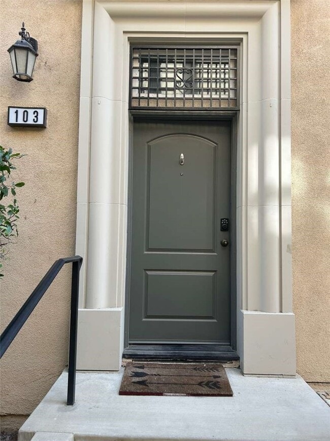 Building Photo - 4457 Owens St