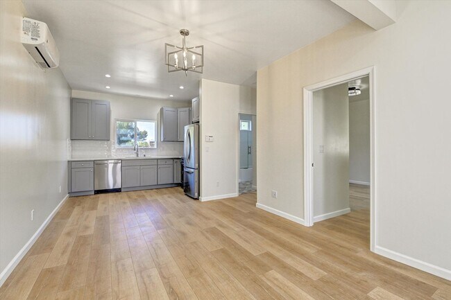 Building Photo - $3,549/mo – Brand-New 2 Bed / 2 Bath Private ADU – Agoura Hills | 800 Sq Ft