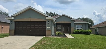 Building Photo - 4085 SW 49th Ave