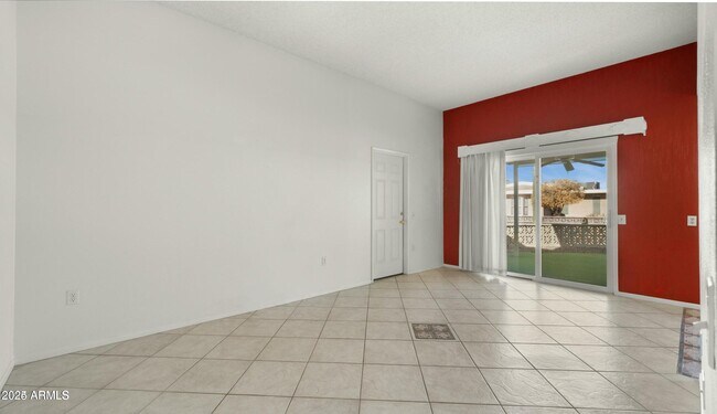 Building Photo - 11022 W Boswell Blvd