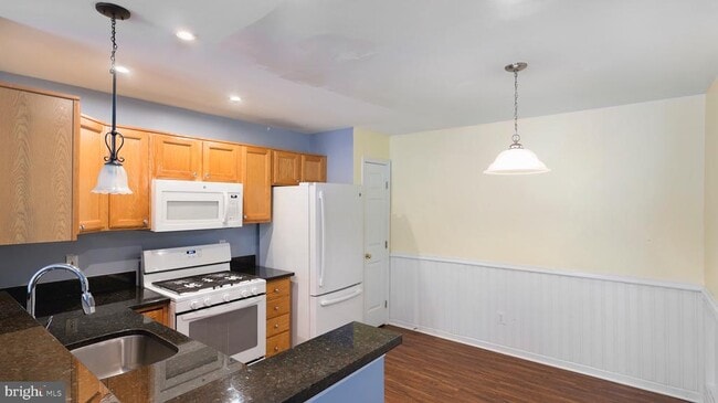 Building Photo - 9320 Fringe Tree Ln