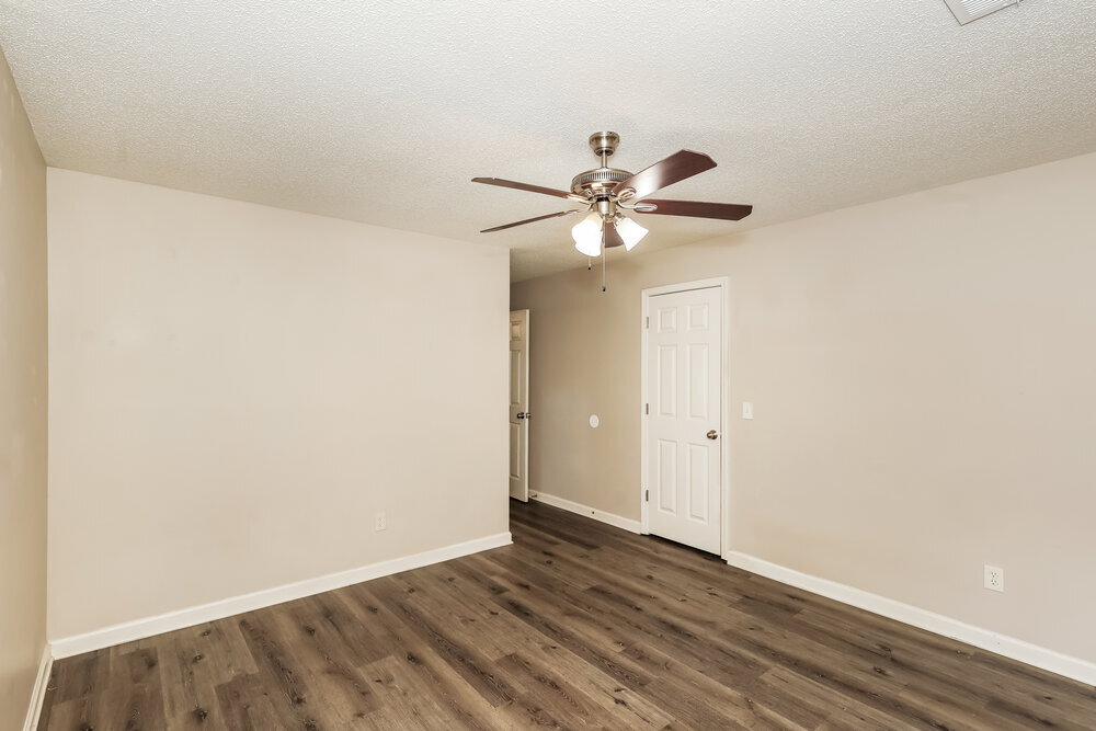 Building Photo - 1310 Waterton Trail
