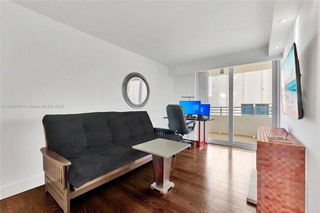 Building Photo - 5555 Collins Ave