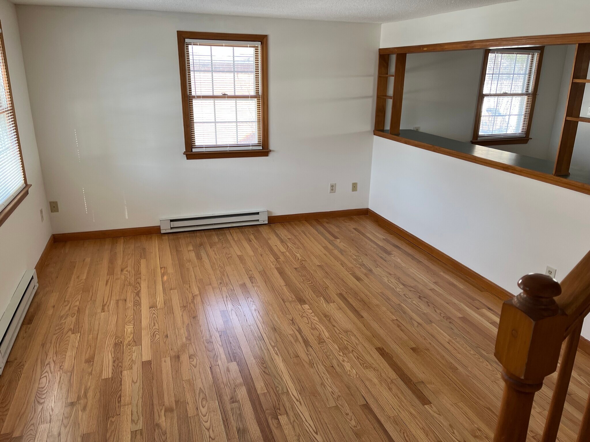 Building Photo - 95 Shawn Dr