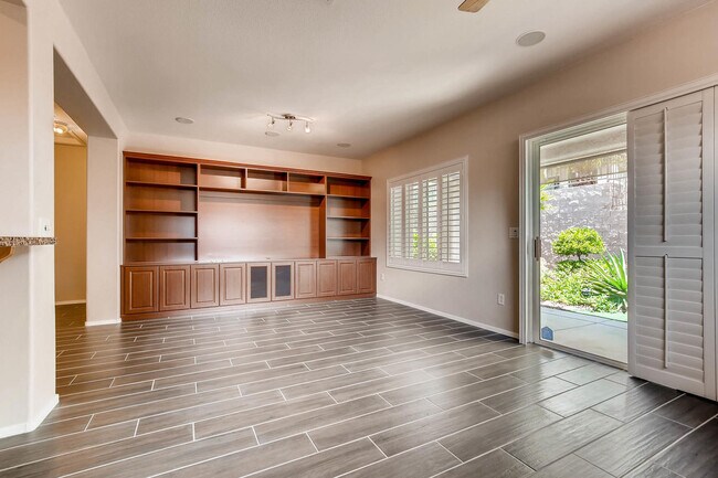 Building Photo - Updated 2 Bedroom in Sun City Anthem