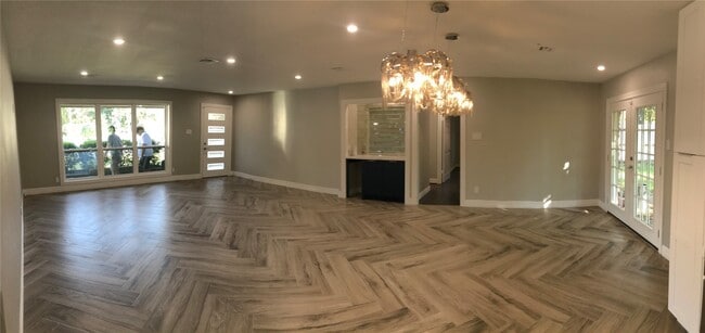 Building Photo - 7917 Ridgeview Dr