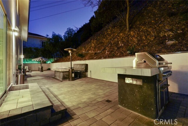 Building Photo - 3381 Oakmont View Dr