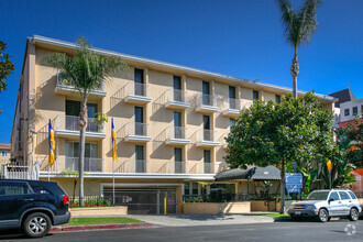 Building Photo - Wilshire Catalina Regency