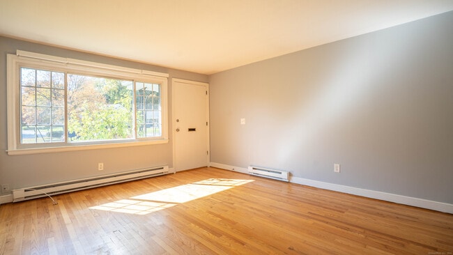 Building Photo - 24 Coburn Cir