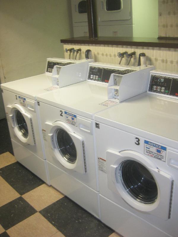 Building Photo - 35 Westgate Rd