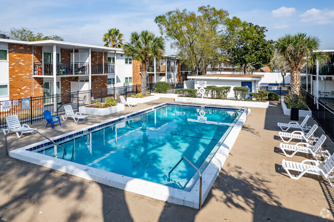 Primary Photo - Citrus Oaks Apartments