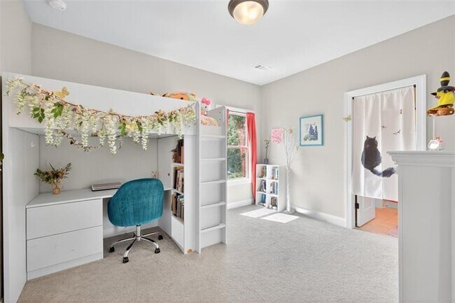 Building Photo - 345 Wiman Park Ln