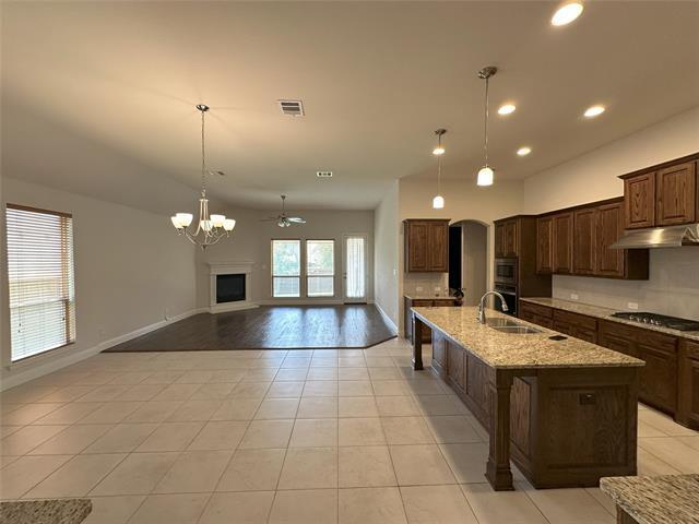 Building Photo - 8425 Chapote Rd