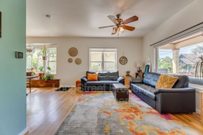 Building Photo - 5236 NE 18th Ave