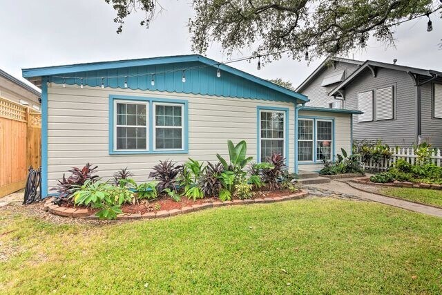 Building Photo - 3917 Avenue P 1/2