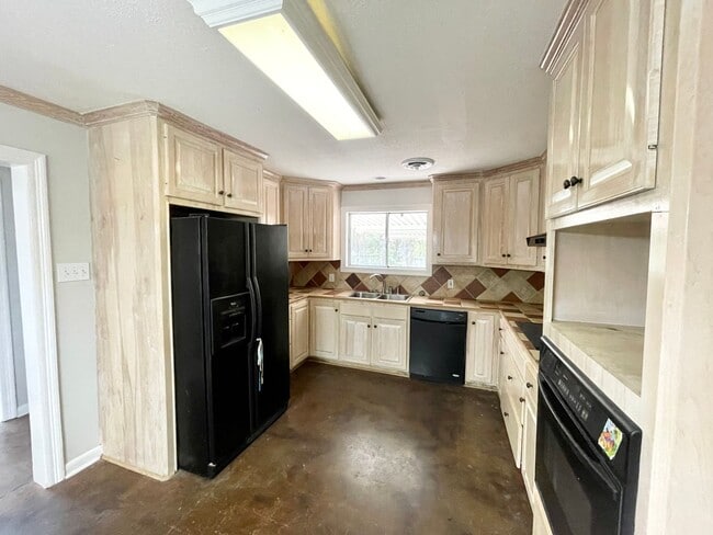 Building Photo - Palo-1436  Kimwood Dr