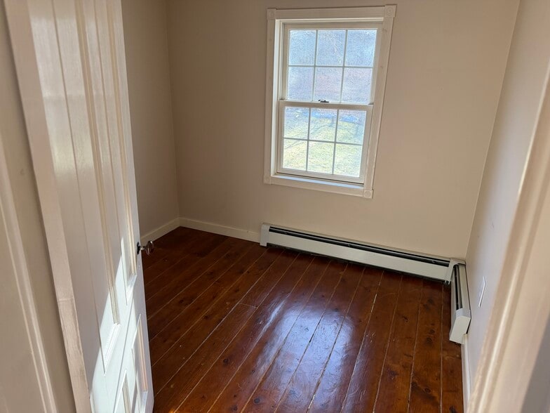 Office - 100 Summerset Rd