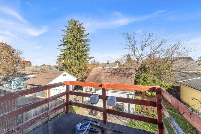 Building Photo - 6151 Wareham Dr